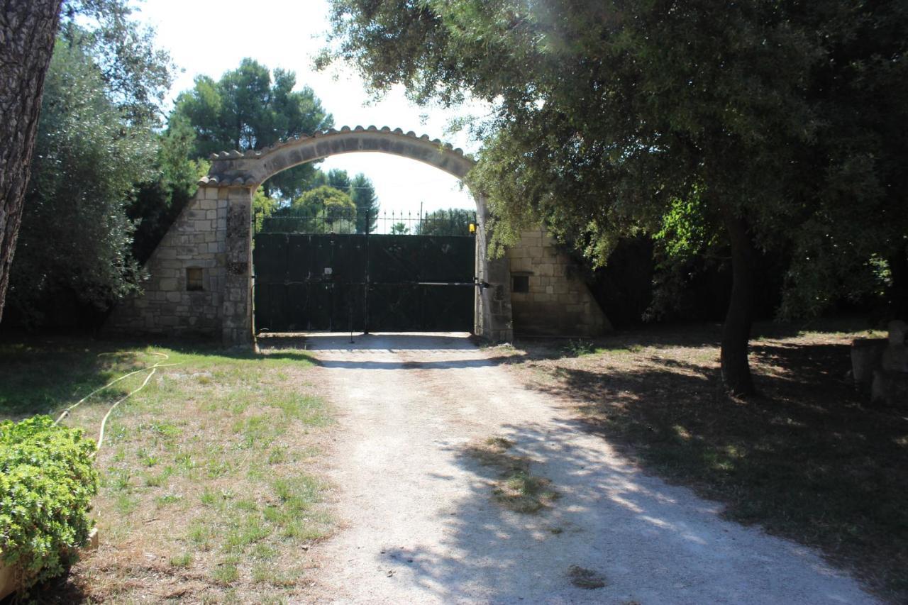 Le Mas De Lucien Entre Arles, Nimes, Avignon. Бокер Екстер'єр фото