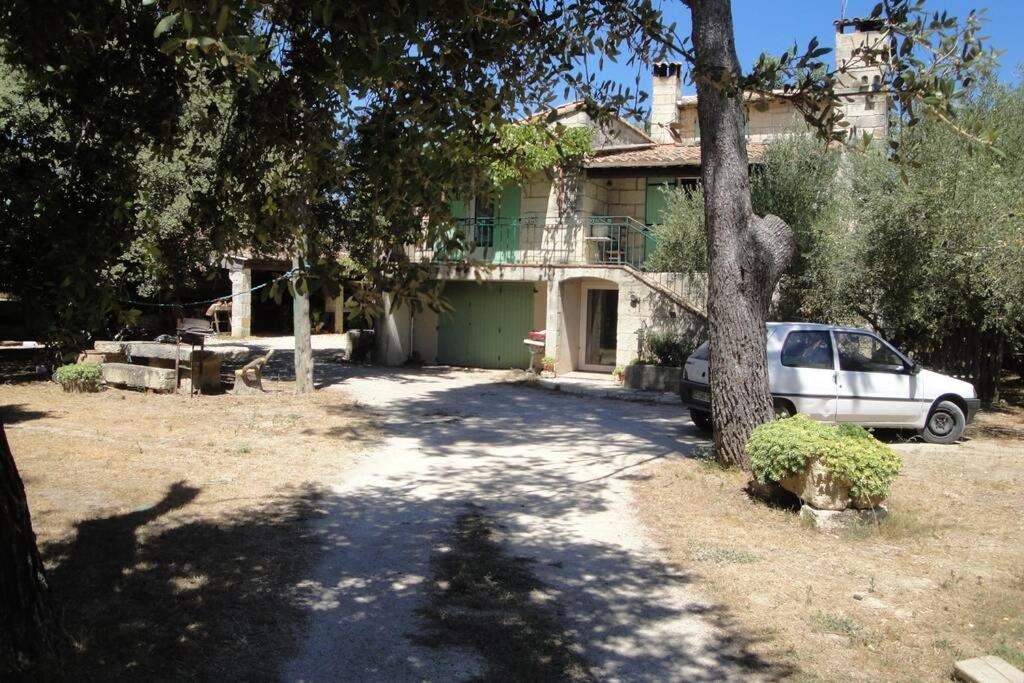 Le Mas De Lucien Entre Arles, Nimes, Avignon. Бокер Екстер'єр фото