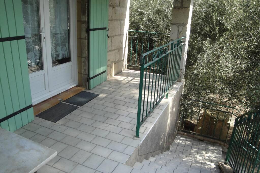 Le Mas De Lucien Entre Arles, Nimes, Avignon. Бокер Екстер'єр фото